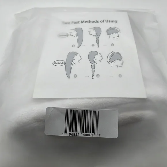 V A N I T Y Anti-Frizz Rapid Drying Hair Towel - Picture 6 of 6